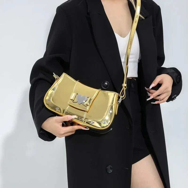 2024 Trendy Leather Shoulder Bag Heart Shape Ornament Stylish Luxury Handbags for Women Wholesale