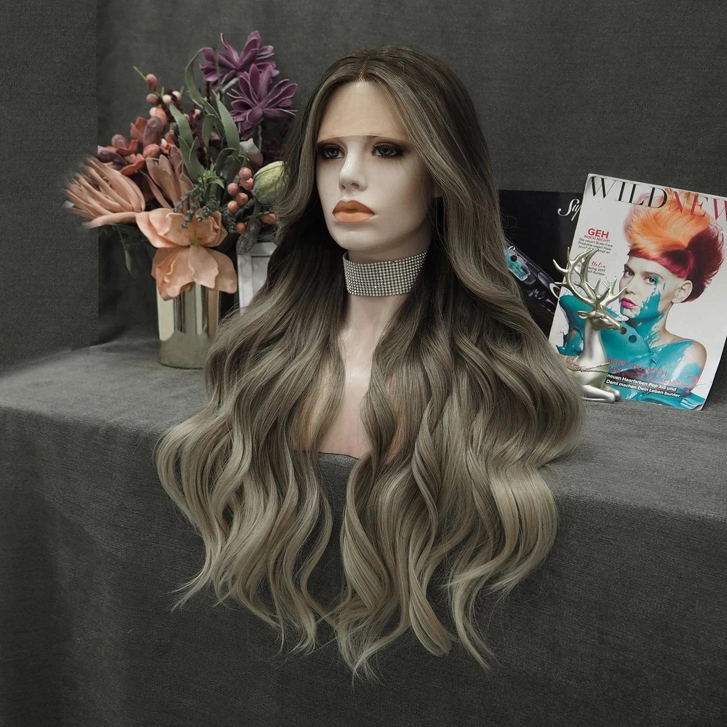 26 Inches / TS65-2195 Celebrity 150% Density Ombre Color Heat Resistant Lace Front Synthetic Hair Wigs For Daily Wearing