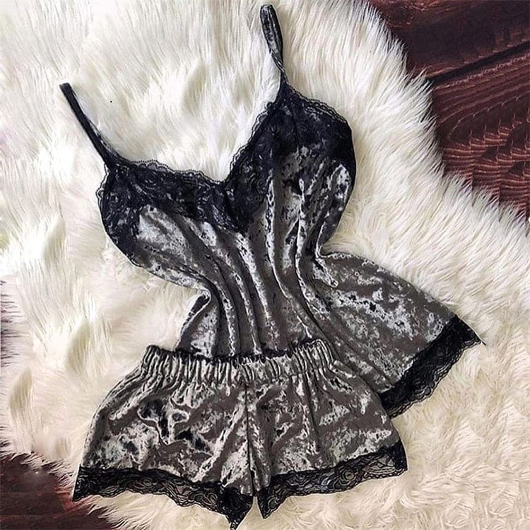 3 XL / Gray Women Velvet Lace Sleepwear Pajamas Sexy Sleeveless Camisole With Shorts Lingerie Two Piece Summer Nightwear