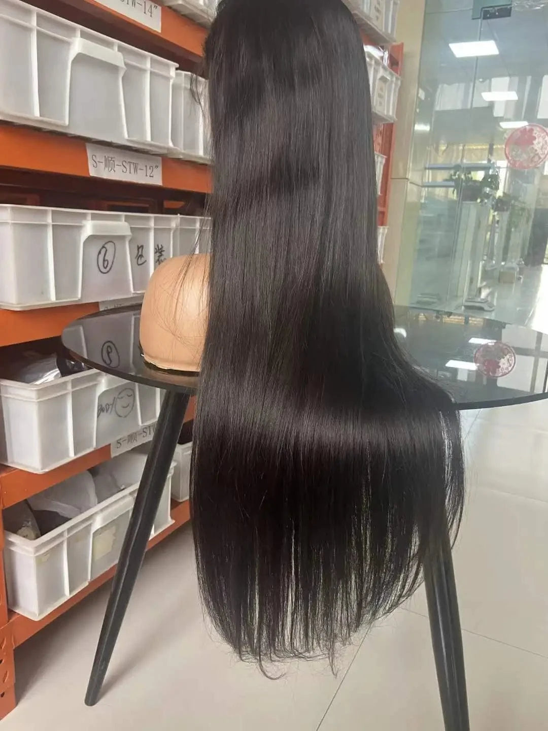 32 Inches / 1 Brazilian Raw Human Hair Lace Front Wig Straight 13x4 Transparent Hd Lace Frontal Wig 30 inch Human Hair Wigs For Black Women