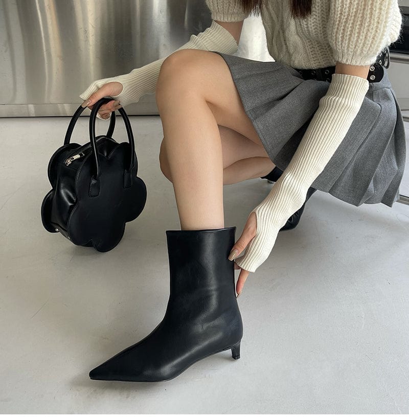 40 / black New products in autumn and winter: simple style short tube fashion low heel boots pointed sleeve solid color short boots