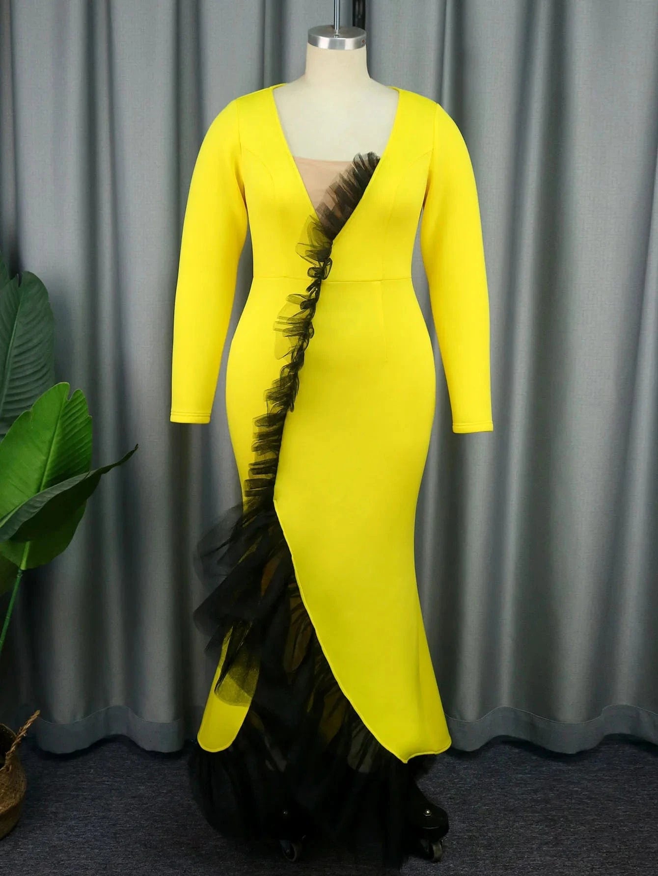 4XL / Yellow Plus Size V Neck Ruffles Long Sleeves Maxi Fishtail Women Party Gowns