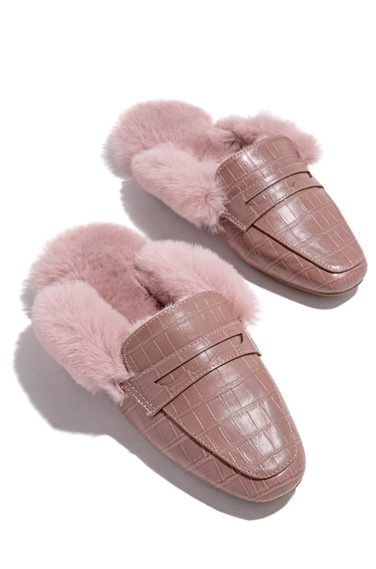 5 / Pink 2022 Factory Wholesale Winter Printed Fluffy Fur Slippers Fashion Warm Furry Famous Brand Fuzzy Flat Slides Sandals for Women