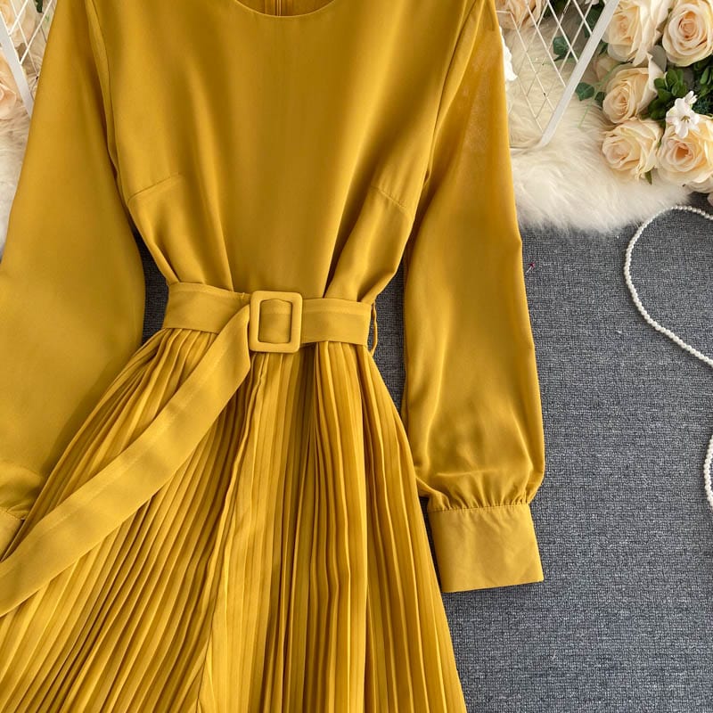 Autumn and winter new style solid color temperament round neck long-sleeved waist belt thinner pleated wide-leg jumpsuit