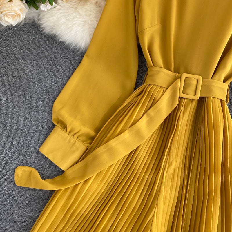 Autumn and winter new style solid color temperament round neck long-sleeved waist belt thinner pleated wide-leg jumpsuit