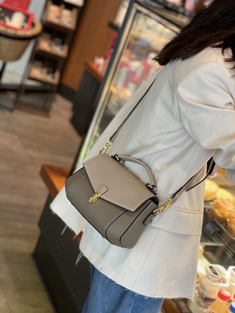 Bag Girl 2022 Spring Summer New Tide Ferry Crossbody Shoulder Pack Women's Fashion Terminal Cowp Skin Bag Bags