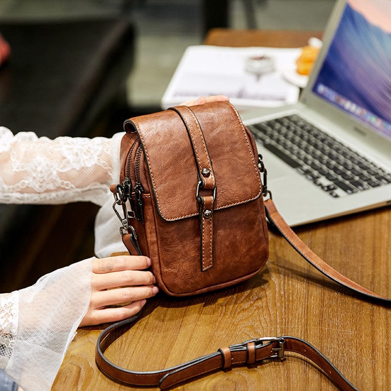 Brown MIYIN 2022 new  Korean version small bag female  mini mobile phone bag fashion shoulder Messenger bag