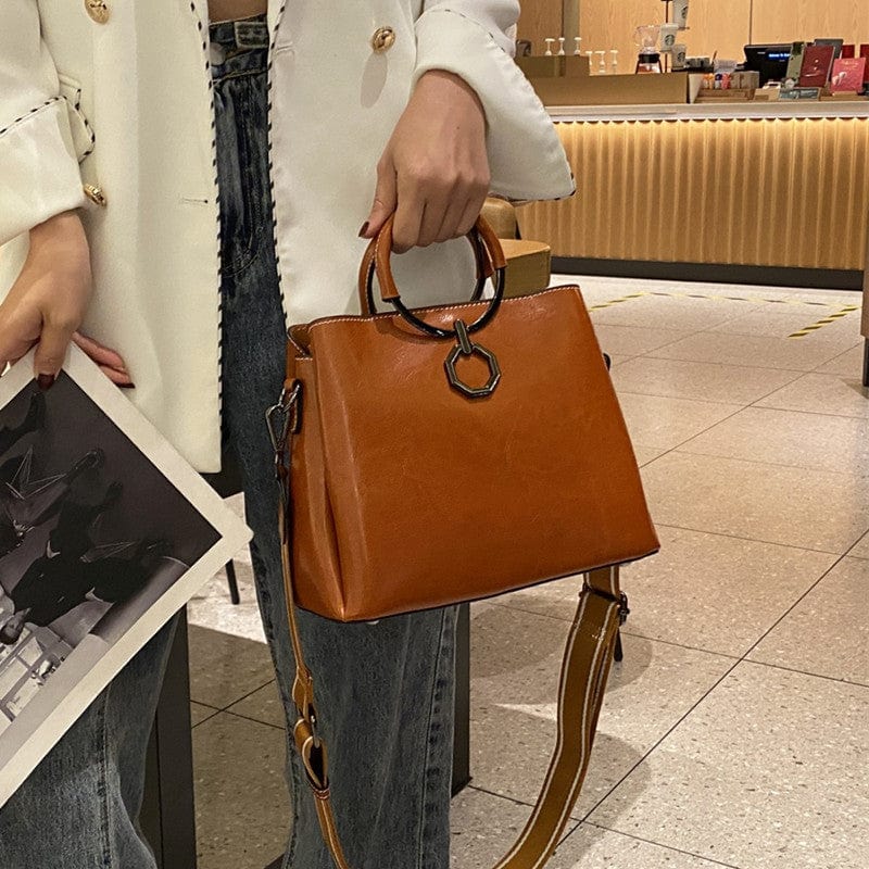 Brown new fashion wholesale genuine leather handbags office chains 2022 women hand bags high quality business designer luxury handbag