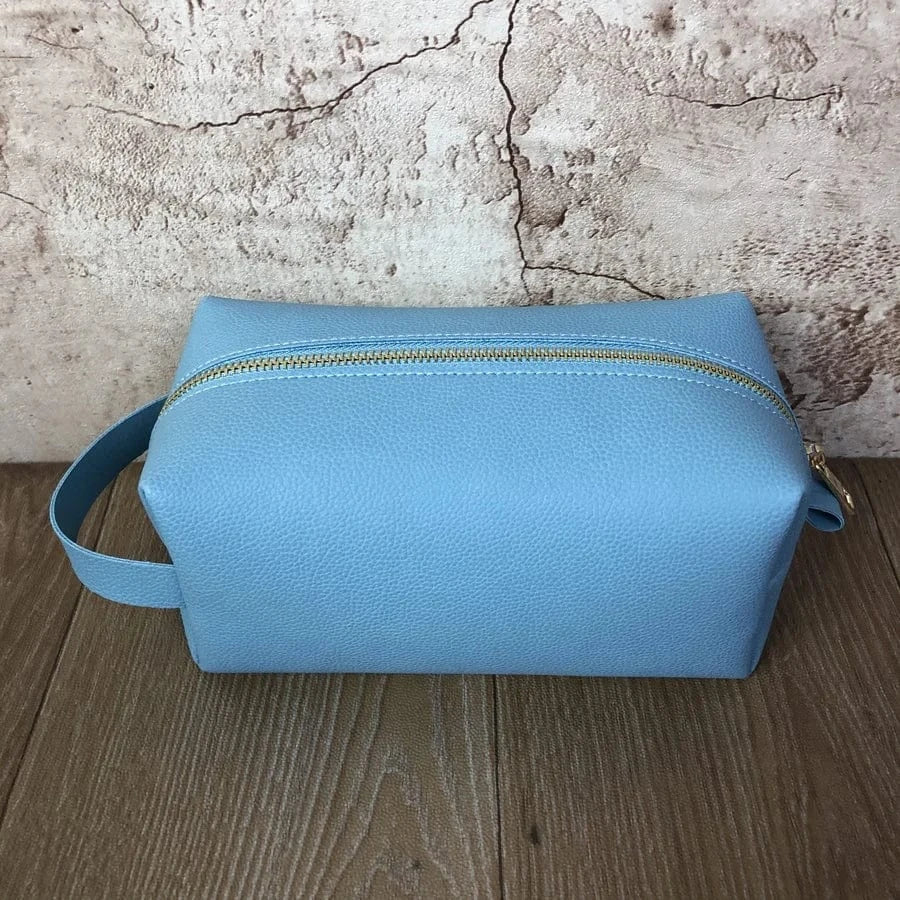 Custom Waterproof Toiletry PU Leather Pouch Case Toiletry Bag Custom Logo Cosmetic Bag for Gift Makeup Bag