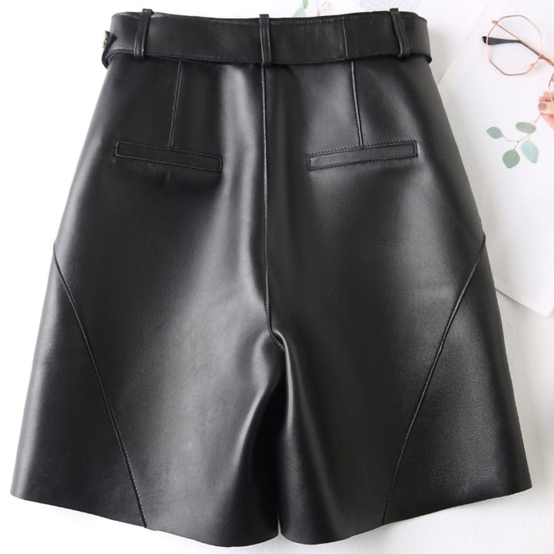 Drop Shipping Spring 22 Hot Short Pants Sheepskin Leather Fifth Pants High Waist Mid Length Pants Ladies With Belt