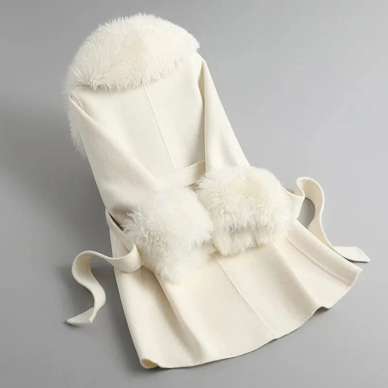 Elegant Ladies Belted Cashmere Coat Turn Down Collar Handmade Wool Coats With Fur