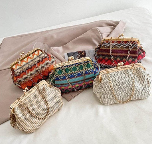 Ethnic Boho Women Colorful Shell Clutch Purse Ladies Small Straw Messenger Bag with Chain