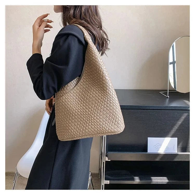 European Luxury Designer PU Leather Soft Woven Bucket Bag for Women Fashionable Shoulder Bag Luxury Brand women's Underarm Totes