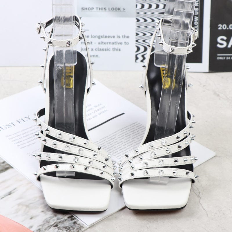 Famous Brand women flat sandals roman rivet sandal luxury designer sandals for women flat