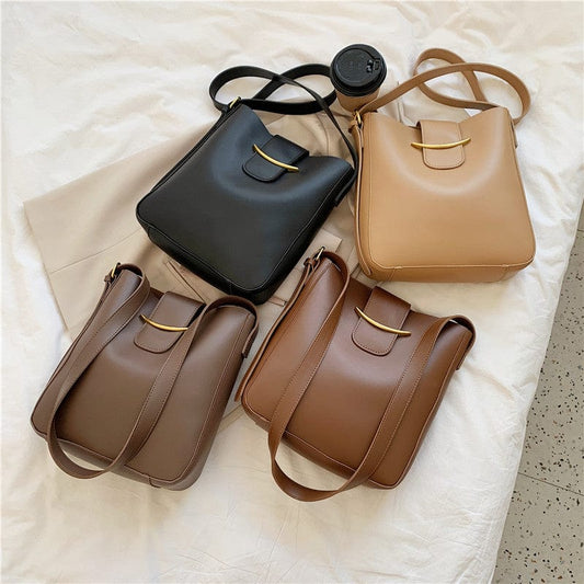 Fashion Hot Sell Large Handbags 2022 Girls Hot Sell Purses Females Korean Style Hand Bags For Young Woman