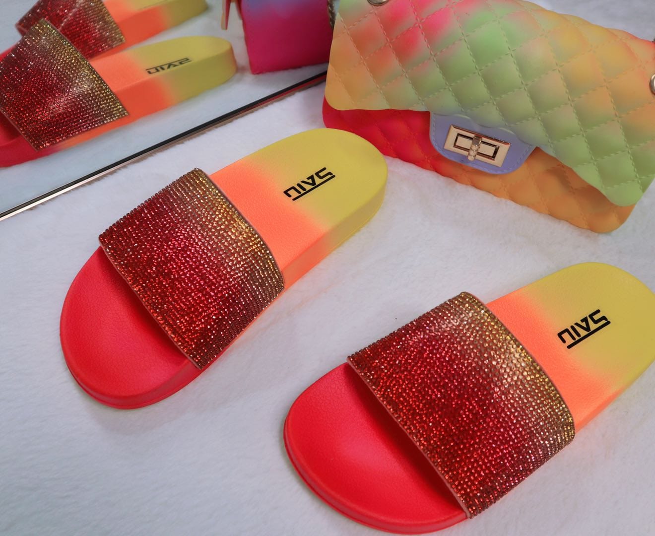 Fashion women shining Diamond sandals gradient colors slides slippers