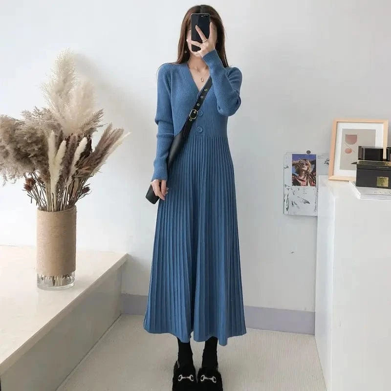 Free / Blue Women's Autumn and Winter Long Sweater Dress V-neck Button Knitwear Loose Plus Size Base Over the Knee Pleated Knit Long Dress
