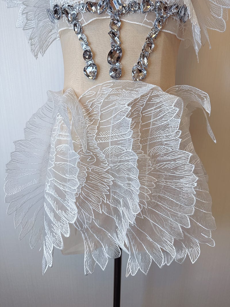 Free / White Novance Y2622-C Robes De Soiree Chic Shiny Diamonds Hot Spicy Sheer Club Dress Sexy Mini Bodycon Women Clothing For Bar