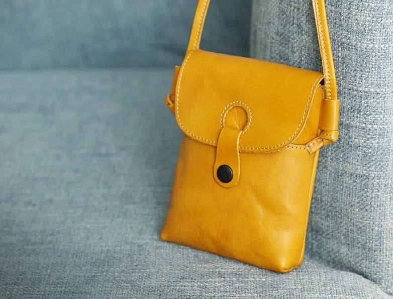 Genuine Leather Crossbody Messenger Bag Brief Style Portable Phone Bag Small Bag For Girls