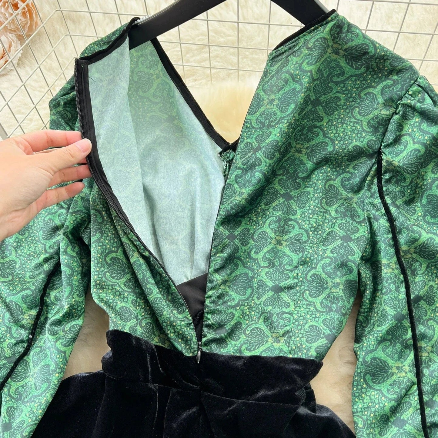 Hot Sale Long Sleeve V Neck Elegant Maxi Dresses Women Empire Slimming Style Buttons Decoration Umbrella Dresses