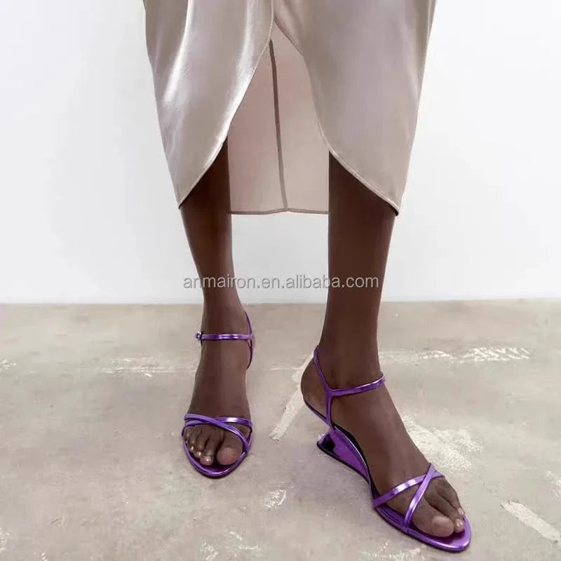 Hot Sale Round Toe Metallic Leather Women Wedge Sandals