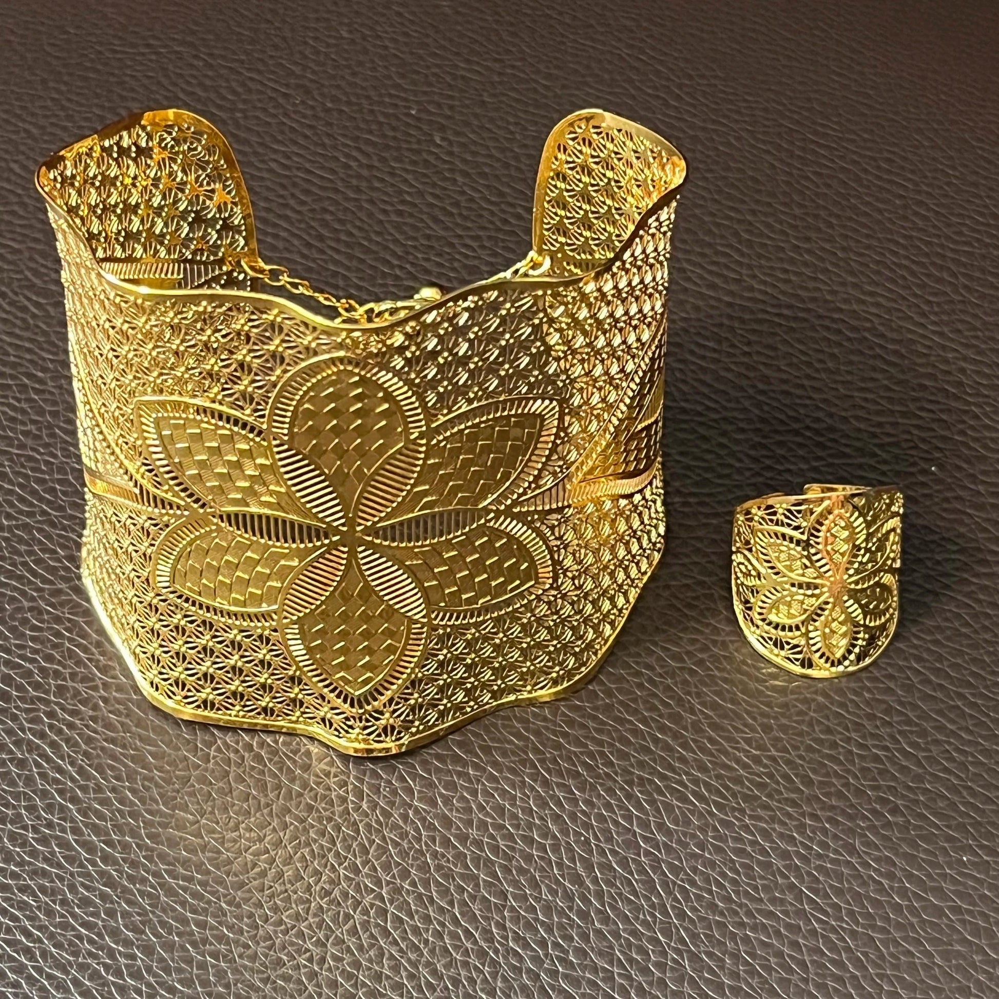 Hot Sale Wedding Party Gift Bridal Gold Plated Bracelet Ring Jewels Fashion Popular Copper Alloy Wholesale Jewelry set