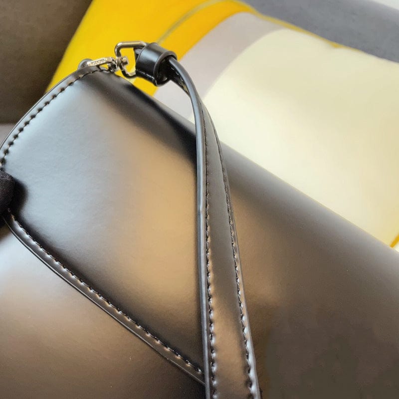 Hot selling custom ladies luxury designer bags unique smooth famous brands handbags for women