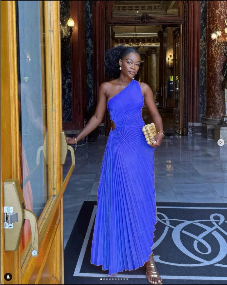Hot selling ladies elegant party long maxi sexy dress sleeveless one single shoulder pleated women's dresses
