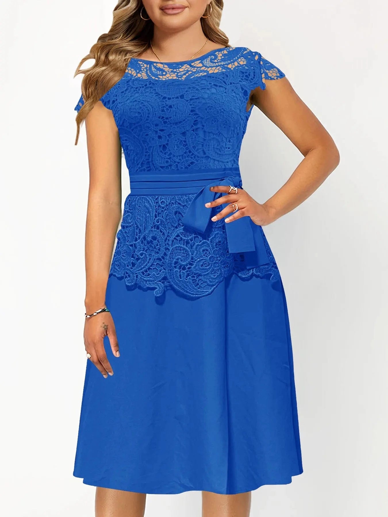 Hot Selling New Summer Plus Size Dress Fashion Lace Stitching Round Neck High Waist Swing Slim Dress