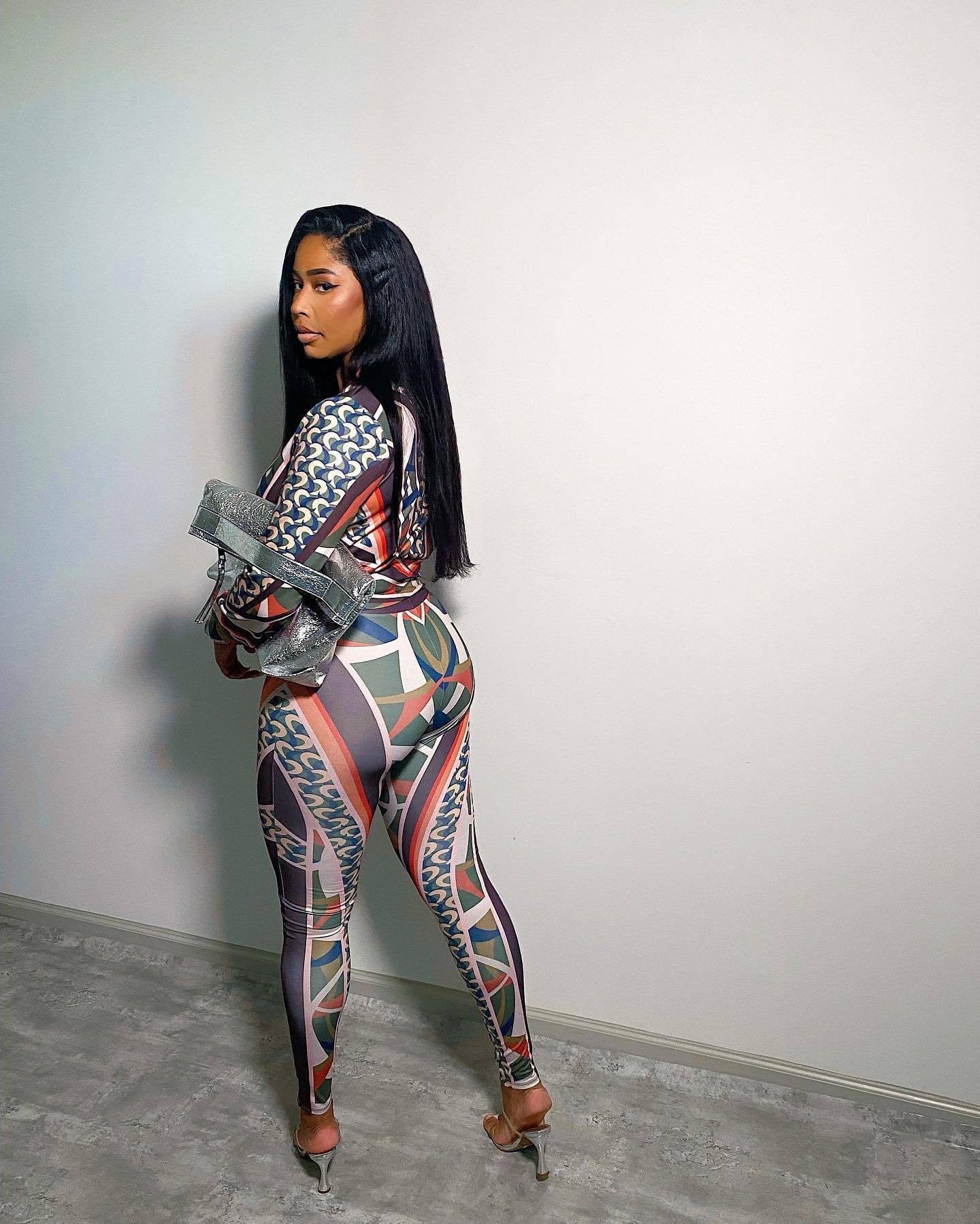 J&H 2023 new design trendy printed zip up slim fit tracksuits women fashion two piece pants sportswear fall outfits