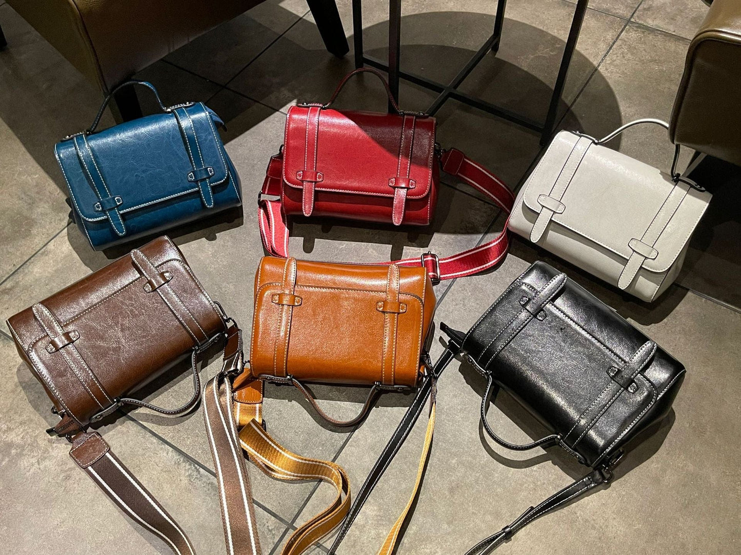 L / Coffee Factory wholesalers of handbags leather crossbody bag custom cow leather purses and handbags 2023