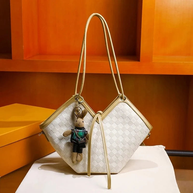 luxury designer unique shaped handbags 2023 new arrivals purse chain strap fashion latest ladies handbags