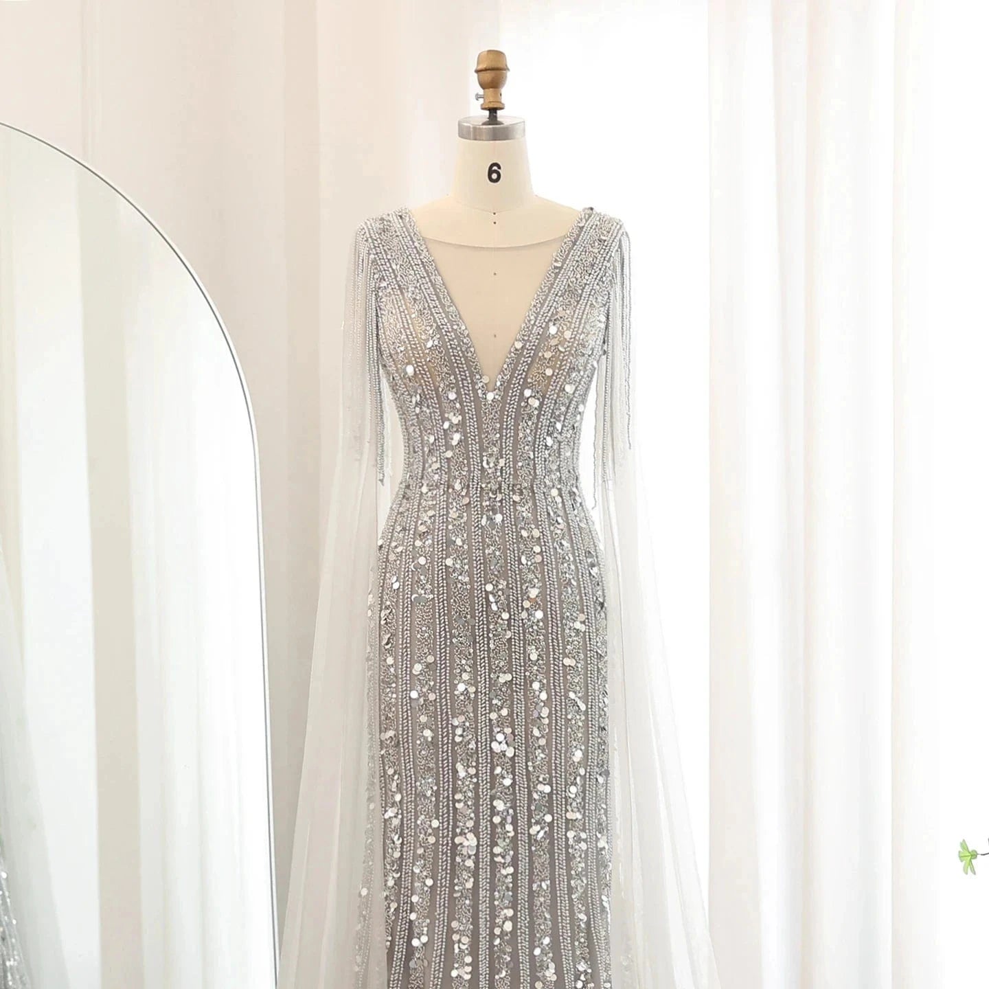 Luxury Mermaid Silver Gray Evening Dresses with Cape Sleeves Elegant Plus Size Women Wedding Guest Party Gowns SZ159