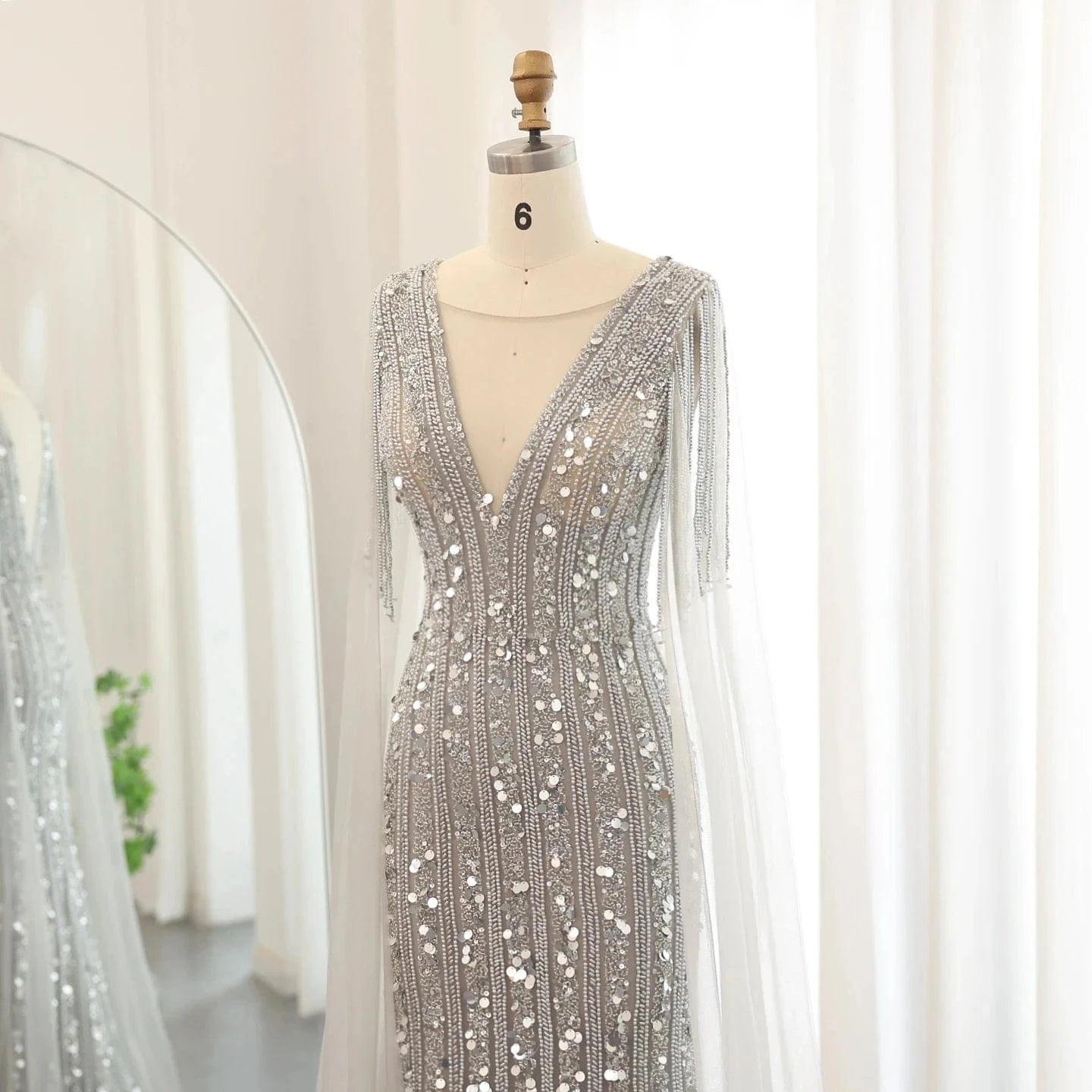 Luxury Mermaid Silver Gray Evening Dresses with Cape Sleeves Elegant Plus Size Women Wedding Guest Party Gowns SZ159
