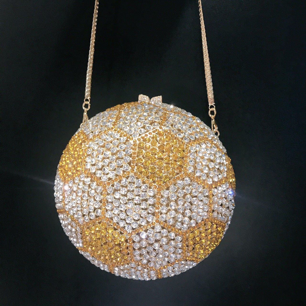Luxury Woman's Mini Ball Clutch Crystal Handbag Soccer Ball Clutch Shoulder Bag Ladies Rhinestone Football Evening Bag