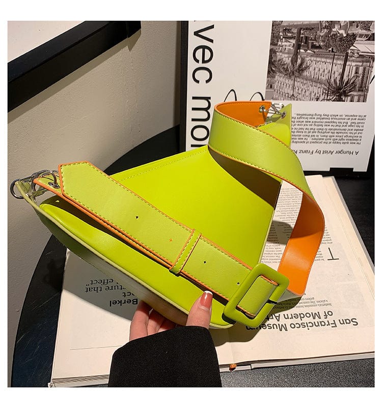 M / green New Design Triangle Shape Purses Designer Handbags 2022 Luxury Crossbody Bags Women Handbags Ladies