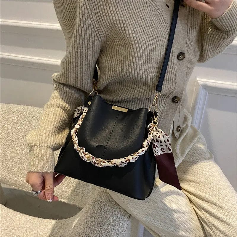 M475 Elegant Chain Tote Bucket Bag 2022 New High-quality Pu Leather Women's Designer Handbag Travel Shoulder Messenger Bags