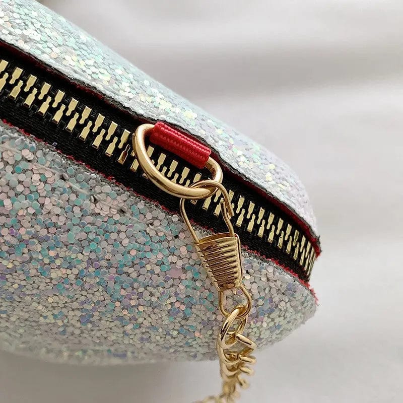 New 2022 Unique Lips Shape Chain Bags Women Handbags Luxury Bling Ladies Designer Crossbody Purses