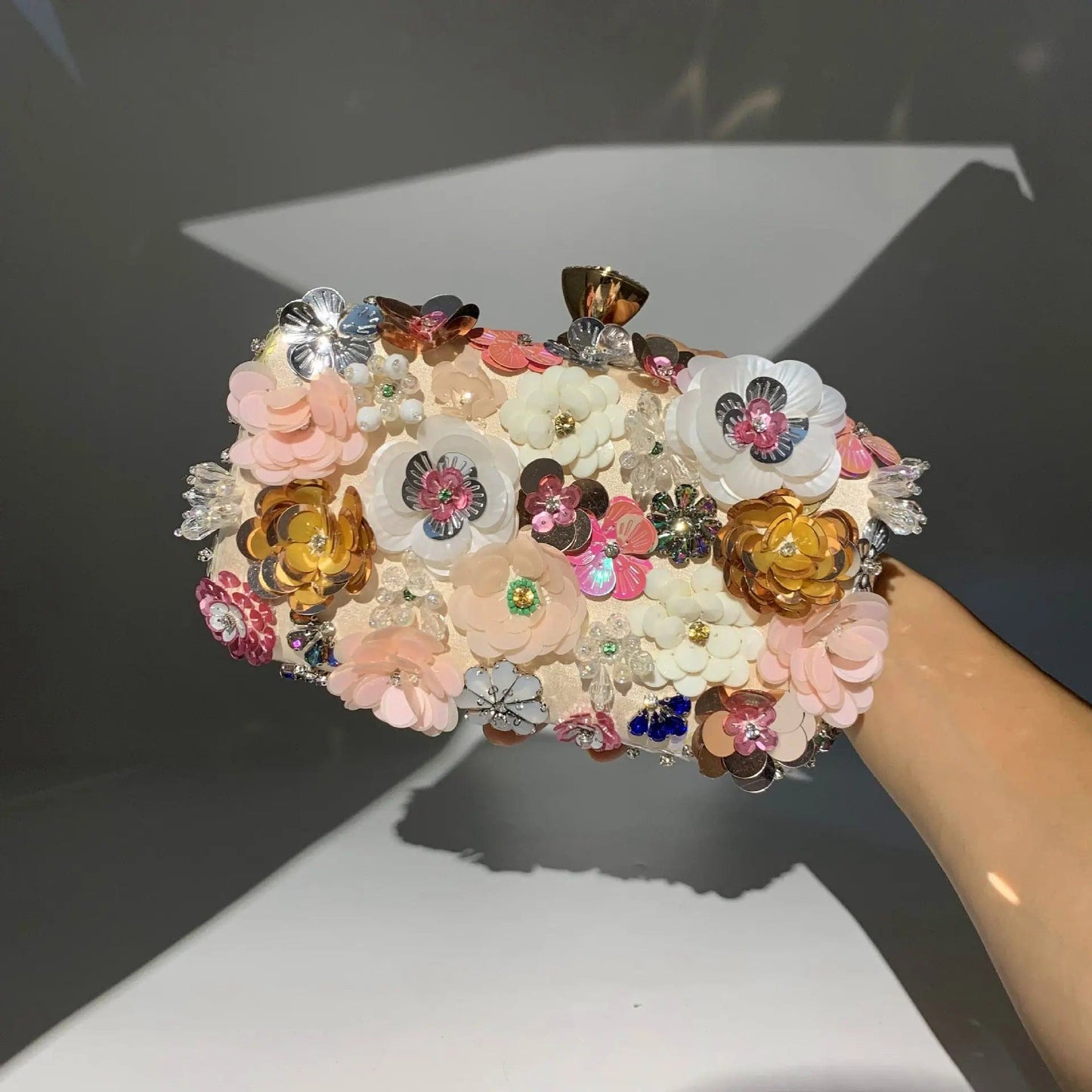 New Arrival Fashion Handmade Sequin Flower Beaded Wedding Party Corss body Evening Bags Elegant Ladies Dinner Clutch Bag
