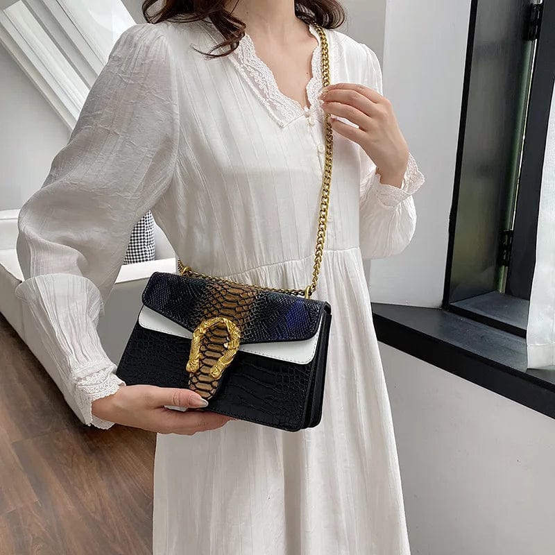 New Colored Shoulder Bag Premium small bag Fashion Versatile Trendy Women's Chain Crossbody Bag Advanced Snake Pattern Handbag