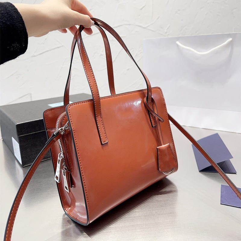 Newest famous brand cosmetic tote bags top quality genuine leather shoulder handbags for women