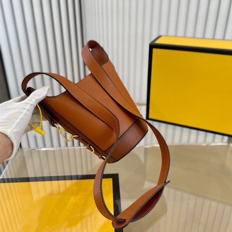 Newest fashion brand summertime woman bags hot selling luxury handbags for ladies