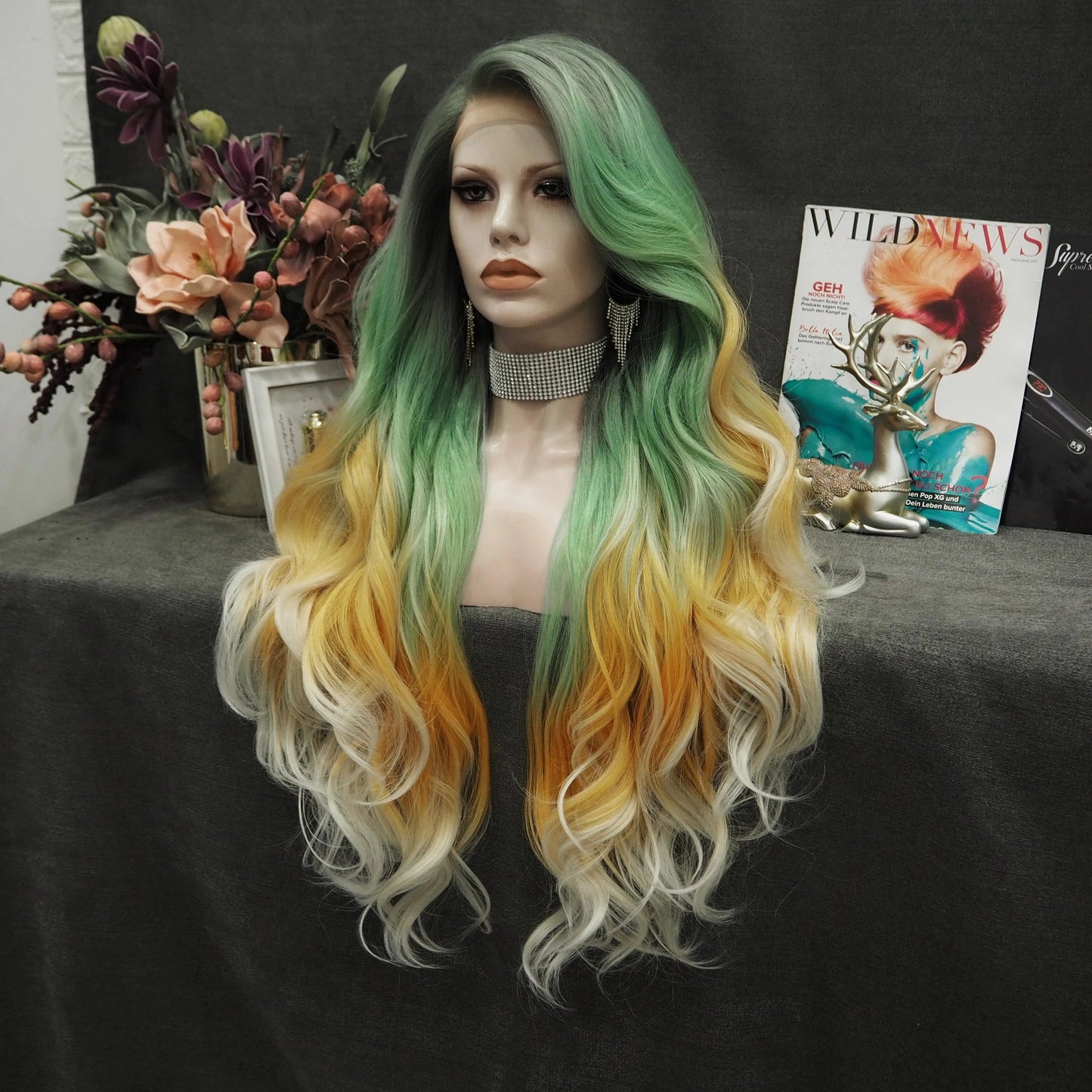 NH8-2108-02-GL Wholesale Heat Resistant Long waves ombre Futura Matte Fiber Cosplay Luxury Synthetic Lace Front Wig For Women Drag Wigs