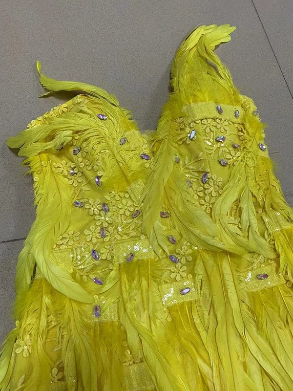 NOVANCE boutique clothing women sexy 2023 new arrivals deep V feather mini yellow dress robe soiree femme for cocktail party