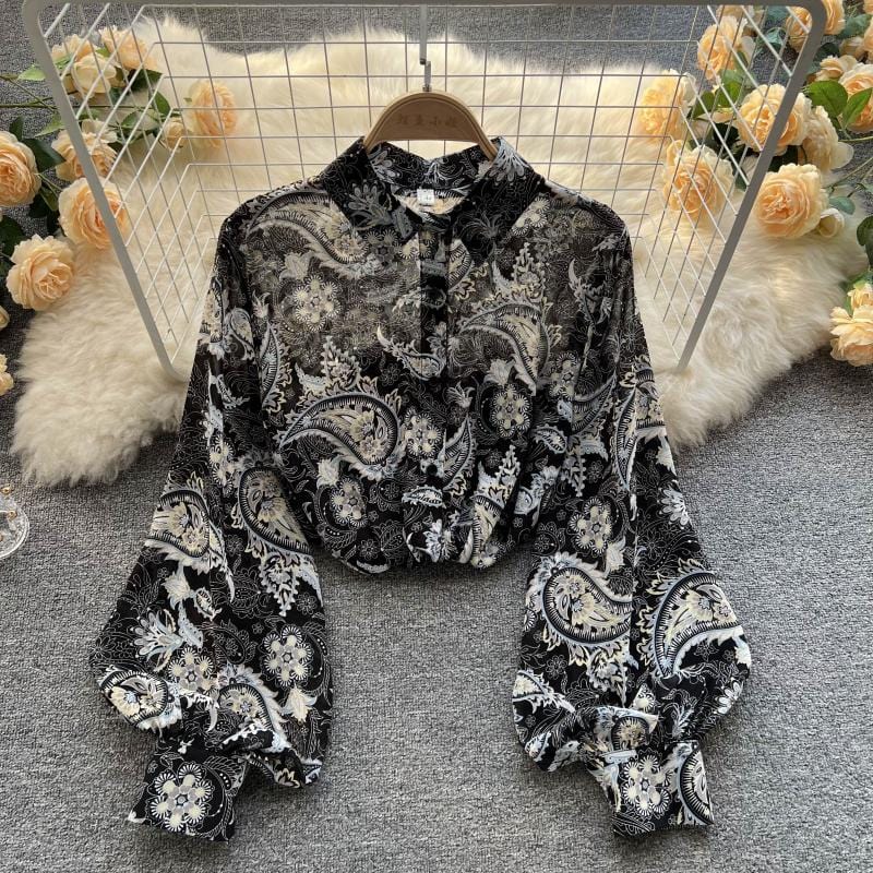 One Size / black white 2022 spring new retro contrast color printing loose puff sleeve shirt women
