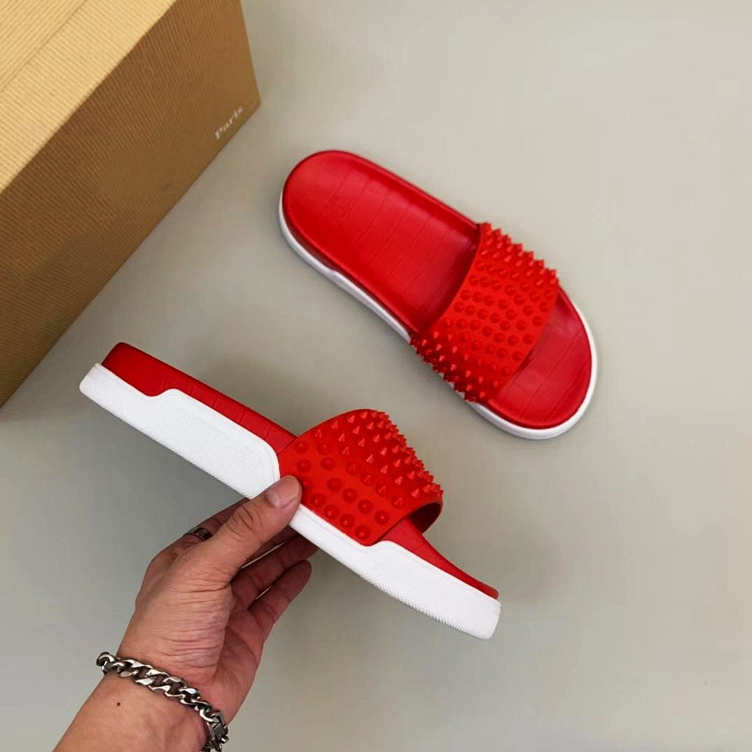 Original Luxury Designer Famous Brand LC Rivet Indoor Outdoor Beach Slides Slippers Sandals For Women Men