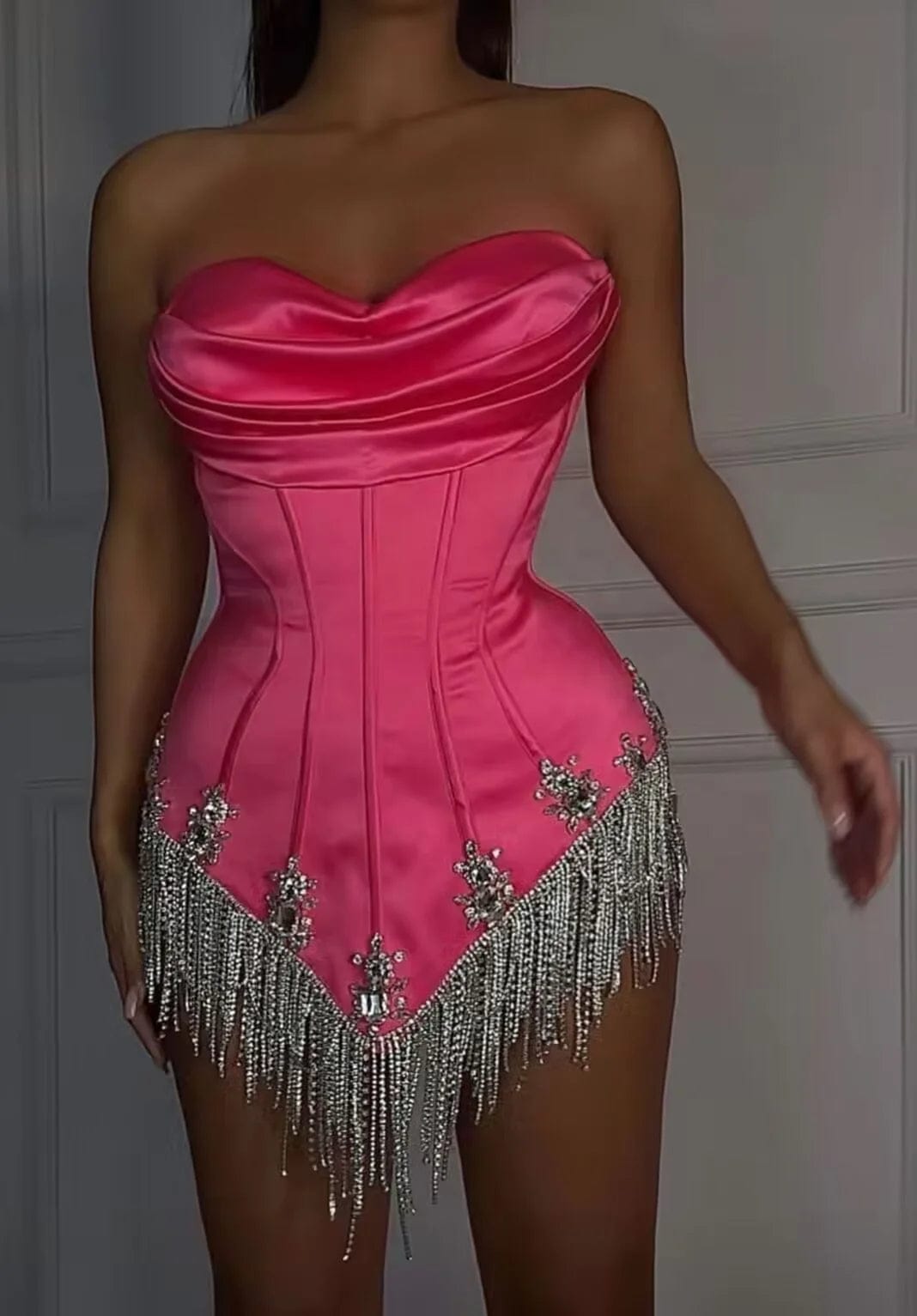OUDINA 2024 Women's Clothing Rhinestones Silver Jewelry Tassel Chain Knitted Tube Top Pleated Backless Bandage Dress Woman