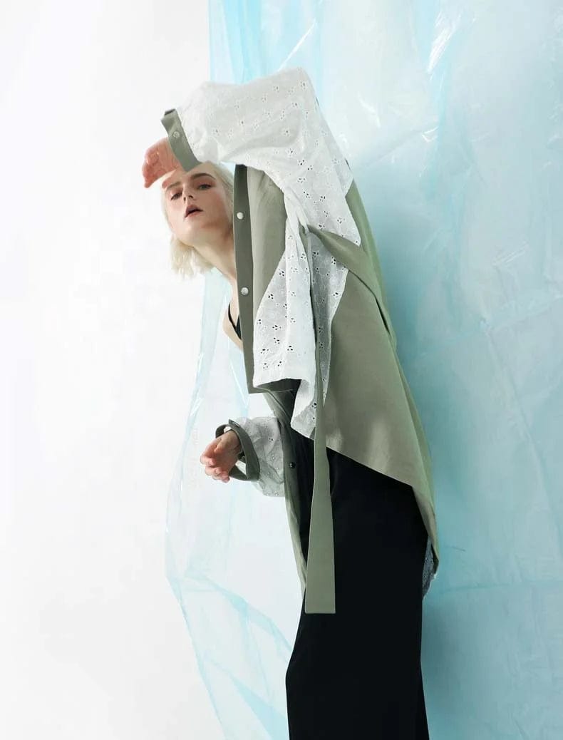 OUDINA New Products Wholesale Loose With Belt Patchwork Lace Coat Trench Jackets Retro Windbreaker Jacket