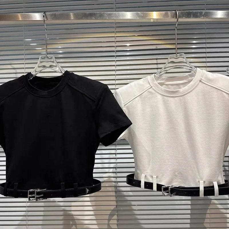 OUDINA Wholesale Casual Tops Belt Shoulder Pads Short Sleeve T-shirt Plain White Women Crop T Shirt