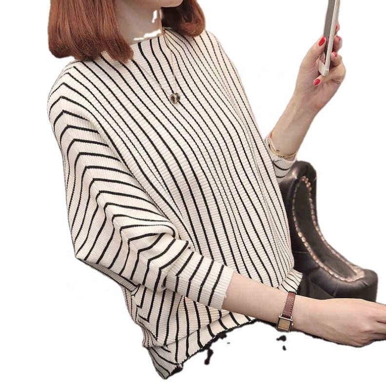 Plus Size / White Batwing Sleeve Loose Women Crew Neck Stripe Knitted Woman Sweater